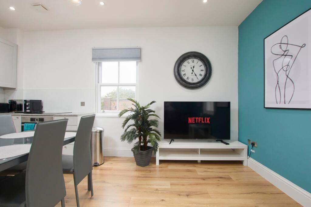 Beautiful Central Apartment Leamington Spa Kültér fotó